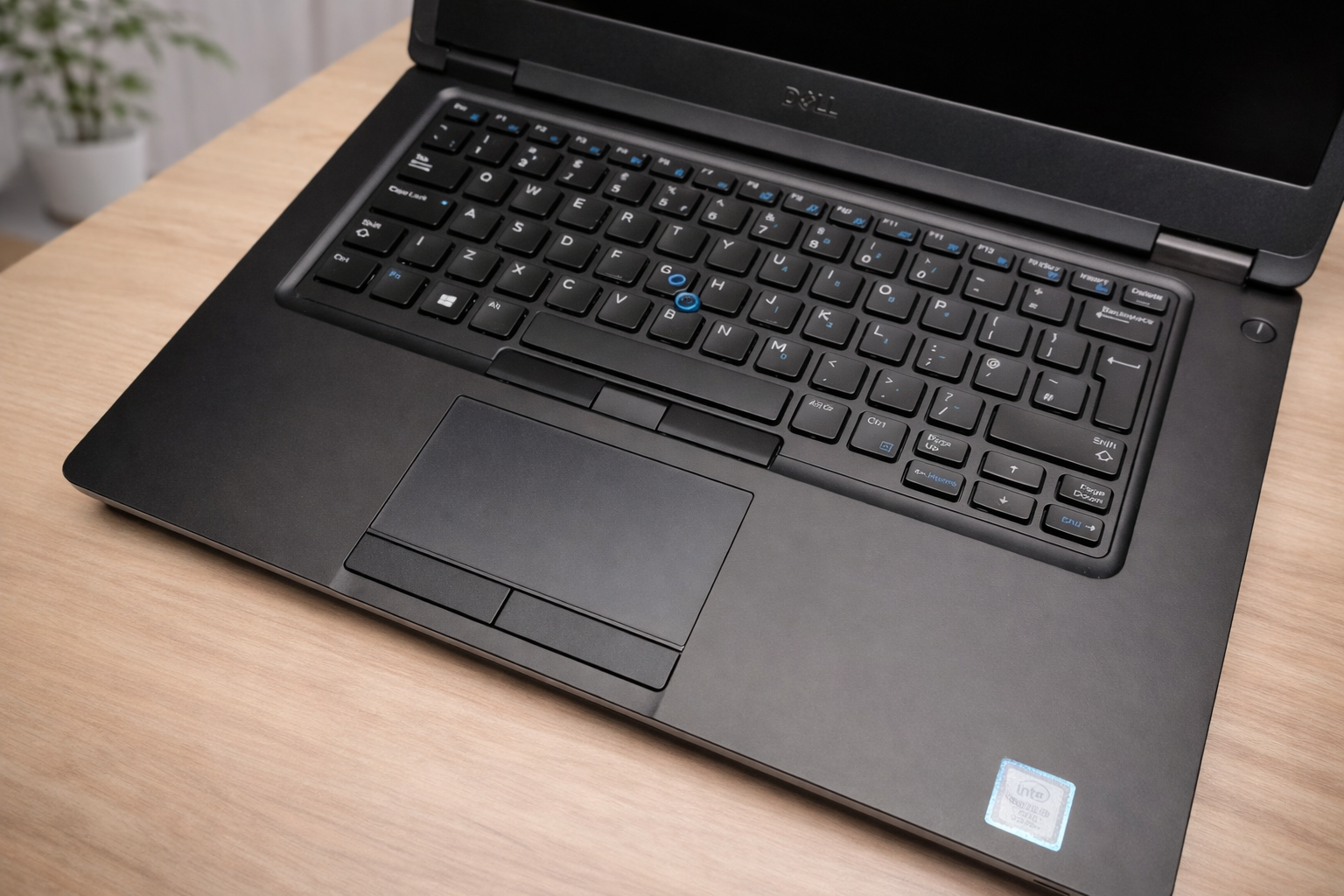 Dell Latitude 5490/5400 / Intel Core i5 8th Gen CPU / 8 GB RAM / 256 GB SSD / 14 FHD (1920 x 1080) Display - Image 4